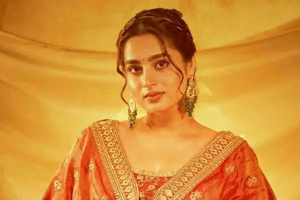 ఫోటోలు : ఆయేషా ఖాన్