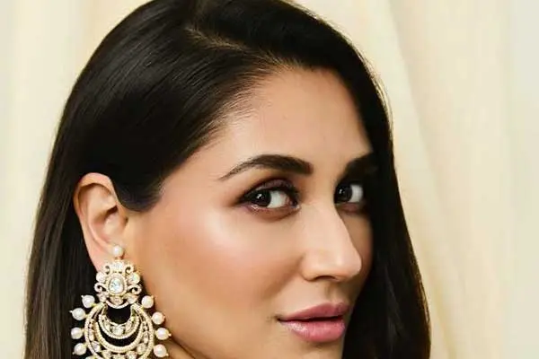 ఫోటోలు : నికితా దత్తా