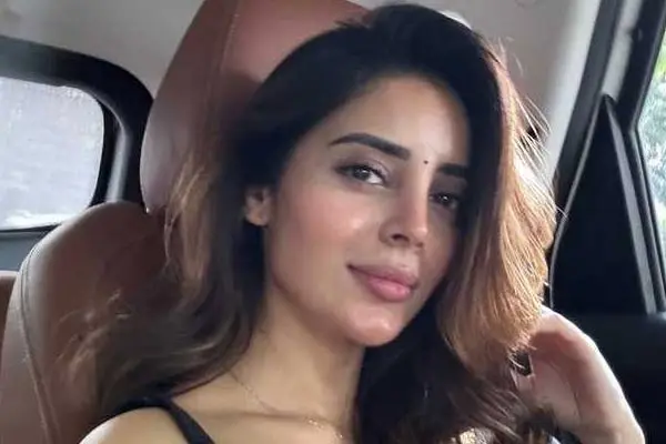 ఫోటోలు : అమేజింగ్ కుషిత కల్లపు