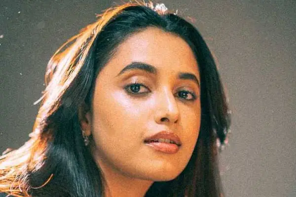 ఫోటోలు: OG లేడీ ప్రియాంక మోహన్