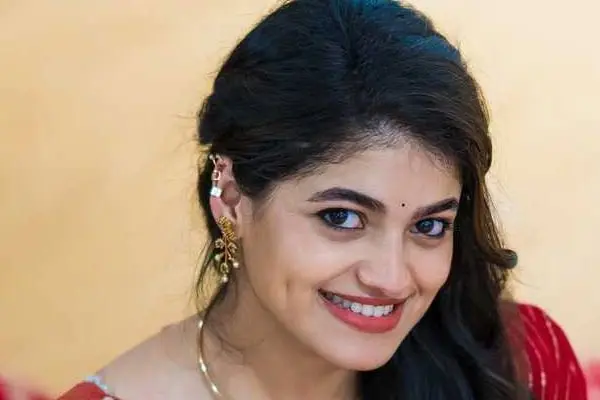 ఫోటోలు : సంగీత విపిన్