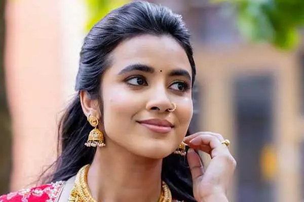 ఫోటోలు : శివాని నగరం