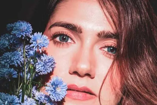 ఫోటోలు : అమేజింగ్ సిమ్రాన్ చౌదరి