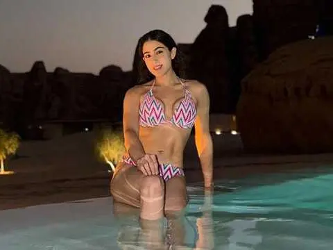 ఫోటోలు : గ్లామరస్ సారా అలీ ఖాన్