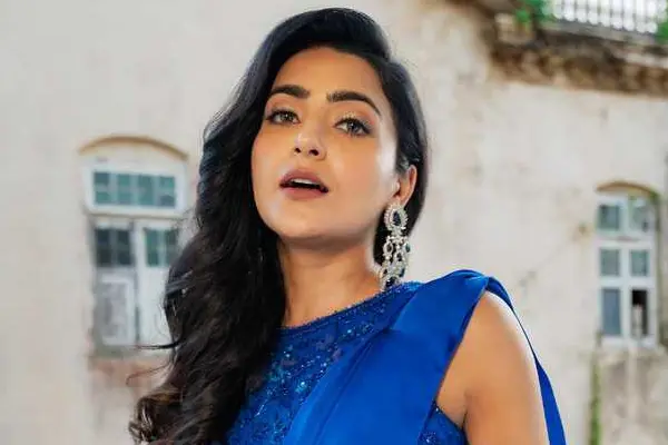 ఫోటోలు : అమేజింగ్ అవంతిక మిశ్రా