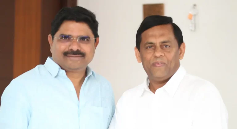 ఇంటర్వ్యూ : నిర్మాతలు మధుర శ్రీధర్ రెడ్డి, నిర్వి హరిప్రసాద్ రెడ్డి – ‘సంతాన ప్రాప్తిరస్తు’ క్లీన్ ఫ్యామిలీ ఎంటర్‌టైనర్