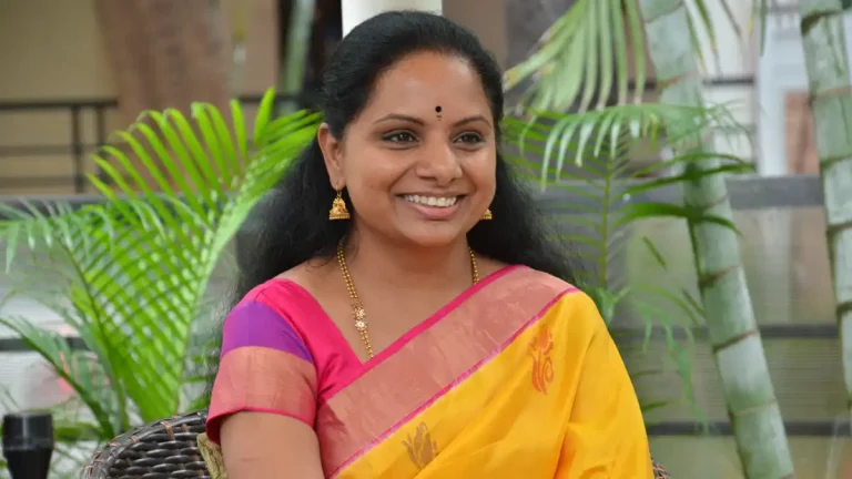 చిరు కంటే చరణ్ గ్రేట్ కాదు.. కల్వకుంట్ల కవిత స్టేట్మెంట్ వైరల్!