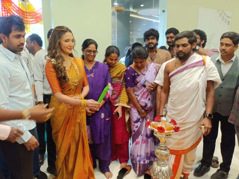 Neha Shetty Inaugurates Goyaz Silver Jewellery Showroom