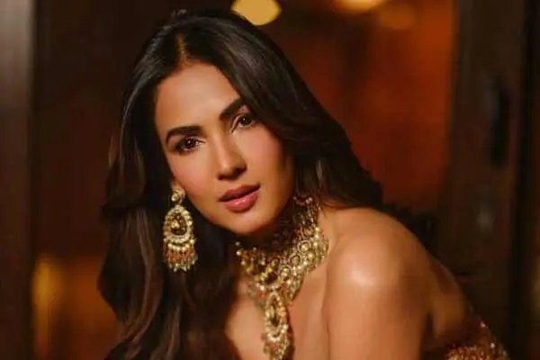 ఫోటోలు : సోనాల్ చౌహాన్