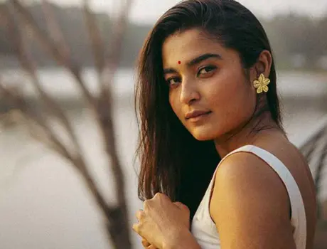 కొత్త ఫోటోలు : చైత్ర జె ఆచార్