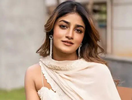 ఫోటోలు : డింపుల్ హయాతి