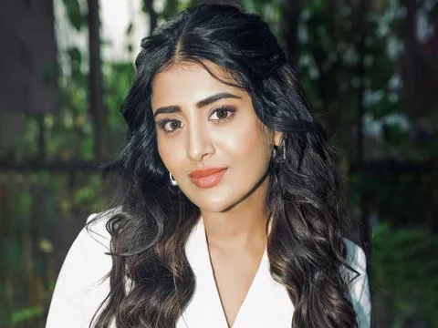 ఫోటోలు : రాశి సింగ్