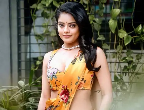 ఫోటోలు : రిద్ధి కుమార్