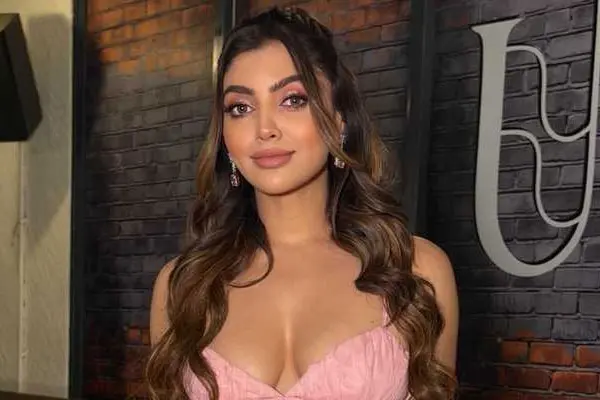 ఫోటోలు : ఆకాంక్ష పూరి