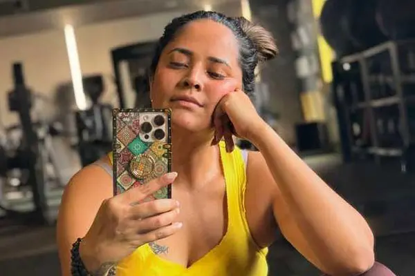 ఫోటోలు: సిజ్లింగ్ అనసూయ భరద్వాజ్