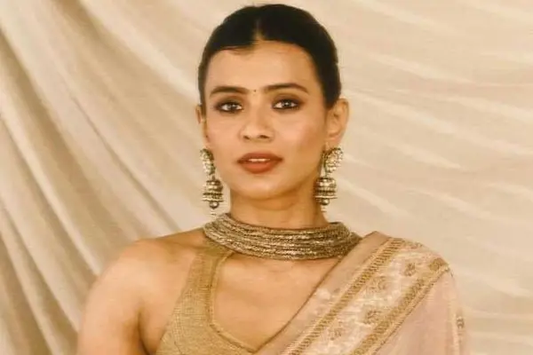 లేటెస్ట్ ఫోటోలు : హెబ్బా పటేల్