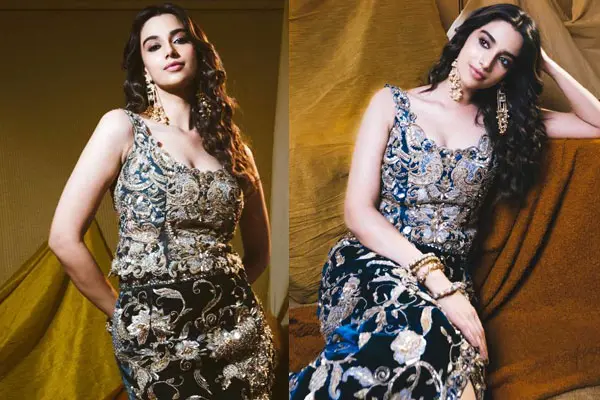 ఫోటోలు : గ్లామరస్ మీనాక్షి చౌదరి