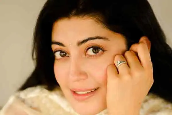 ఫోటోలు : ప్రణితా సుభాష్