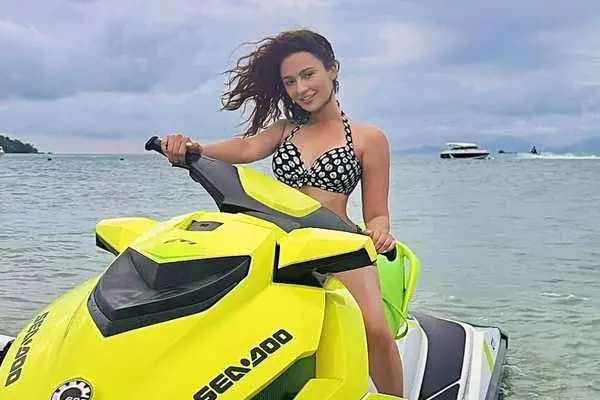 కొత్త ఫోటోలు : సీరత్ కపూర్