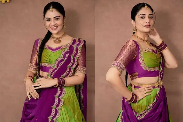 కొత్త ఫోటోలు : శ్రీముఖి