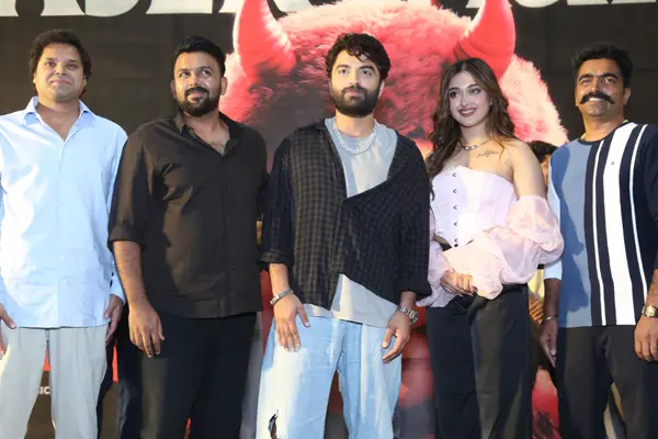 ఫోటోలు : కల్ట్ మూవీ టీజర్ లాంచ్