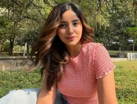 కొత్త ఫోటోలు : కాశ్మీరా పరదేశి