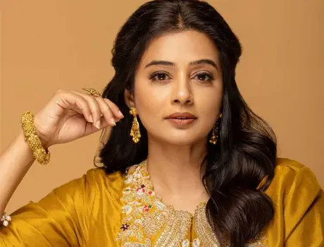 ఫోటోలు : ప్రియమణి