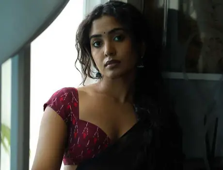 కొత్త ఫోటోలు : శివాత్మిక రాజశేఖర్