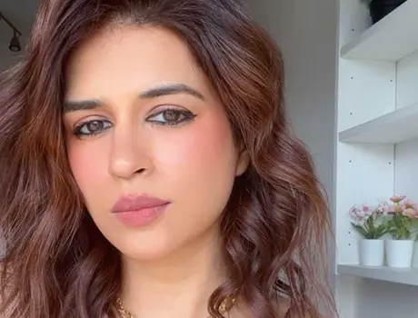 ఫోటోలు : శ్రద్ధా దాస్