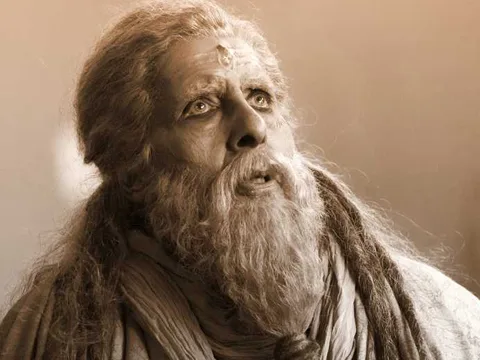 ఫోటోలు: కల్కి 2898 AD సీక్వెల్ సెట్స్‌లో కమల్ హాసన్‌ను కలిసిన బిగ్ బి