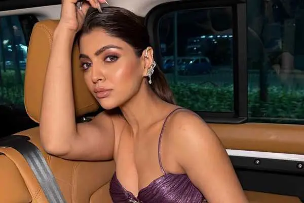 ఫోటోలు :  ఆకాంక్ష పూరి