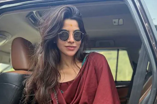 ఫోటోలు : దివ్య భారతి