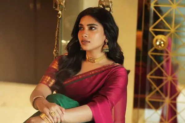 ఫోటోలు: దుషార విజయన్