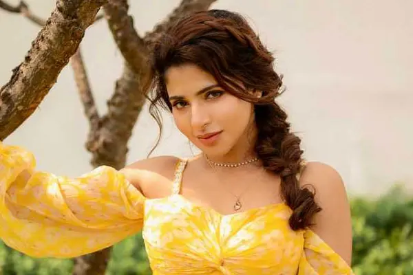 లేటెస్ట్ ఫోటోలు : ఐశ్వర్య మీనన్