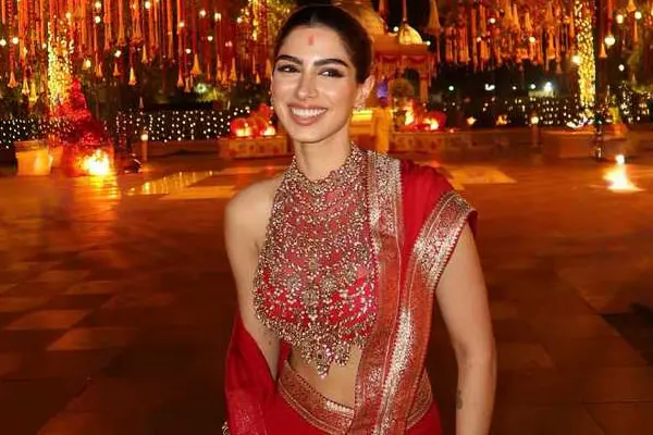 కొత్త ఫోటోలు : ఖుషీ కపూర్