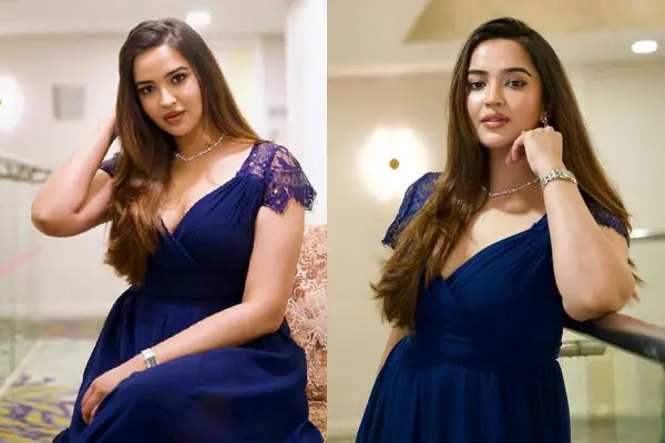 ఫోటోలు :  పూజిత పొన్నాడ