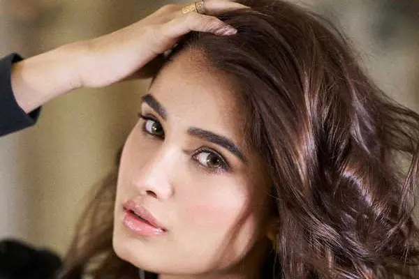 కొత్త ఫోటోలు : రాషా తడానీ