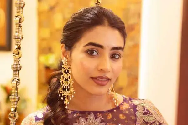 కొత్త ఫోటోలు : సప్తమి గౌడ