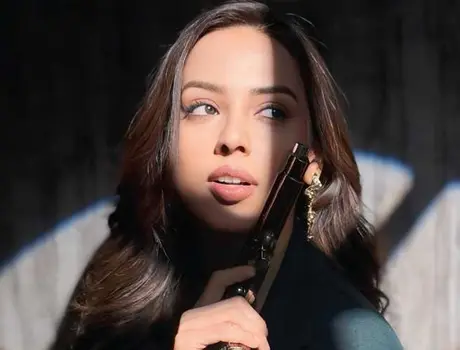 ఫోటోలు : రానా నాయుడు ఫేమ్ అదితి శెట్టి