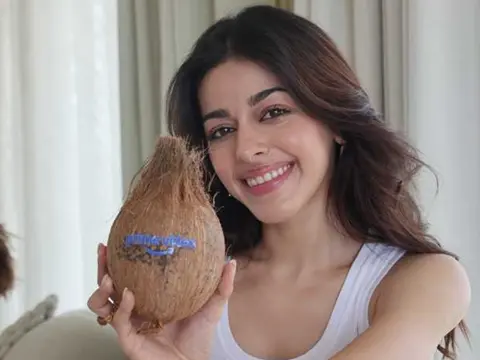 ఫోటోలు : అలయా ఎఫ్