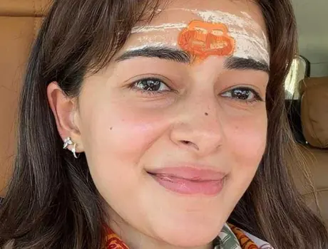 ఫోటోలు : భక్తి మార్గంలో అనన్య పాండే