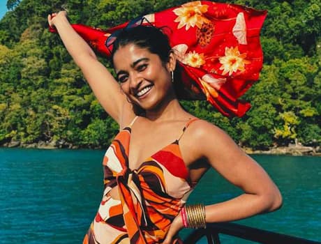 కొత్త ఫోటోలు : చైత్ర జె ఆచార్