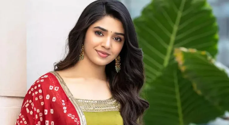 లక్కీ ఛాన్స్ కొట్టేసిన కృతి.. మల్టీస్టారర్ మూవీలో ఫిక్స్..?