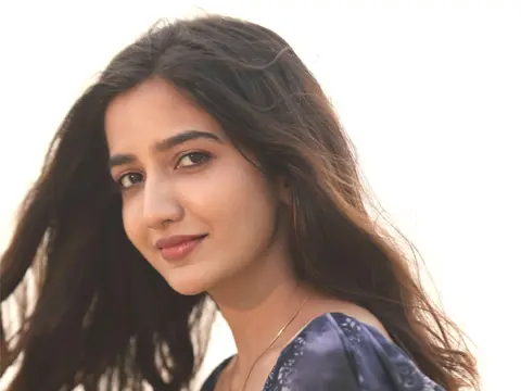 ఫోటోలు : నటి నేహా పఠాన్