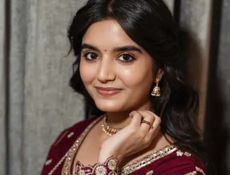 ఫోటోలు : యువ నటి ప్రియాంషి యాదవ్