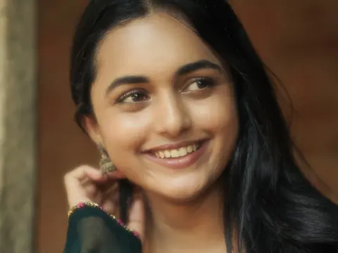 ఫోటోలు : స్మేహ మణిమేగలై