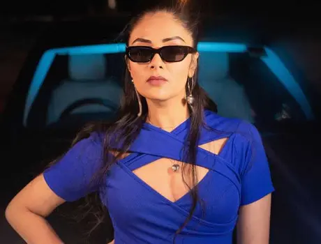 కొత్త ఫోటోలు : శ్రీముఖి