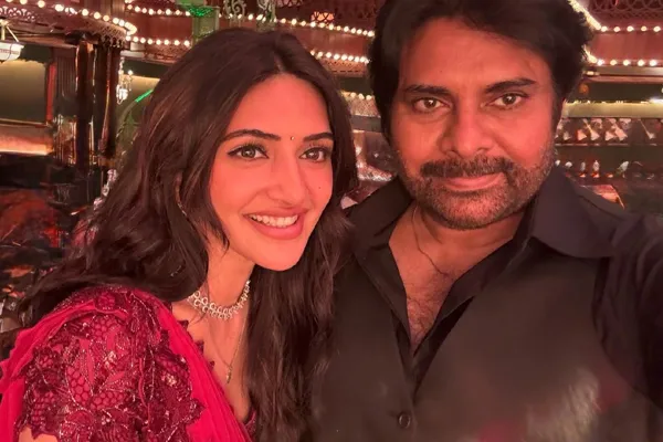 కలెక్షన్: ఉస్తాద్ భగత్ సింగ్ వర్కింగ్ స్టిల్స్