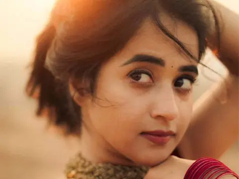 ఫోటోలు : దీప్తి సునైనా