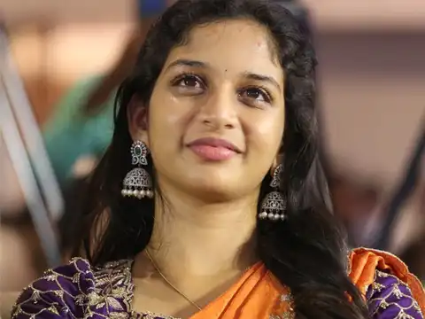 ఫోటోలు : శ్రీ దేవి